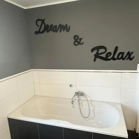 Apartman Haus Mit Panoramablick Auf Den Phoenixsee Dortmund