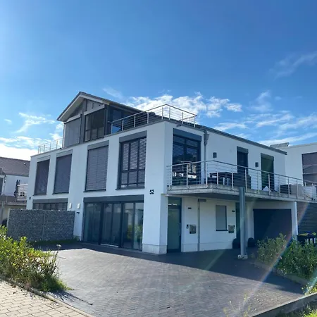 Haus Mit Panoramablick Auf Den Phoenixsee * Dortmund