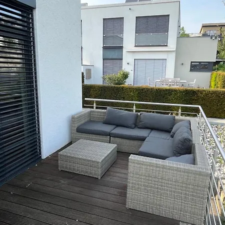 Haus Mit Panoramablick Auf Den Phoenixsee *