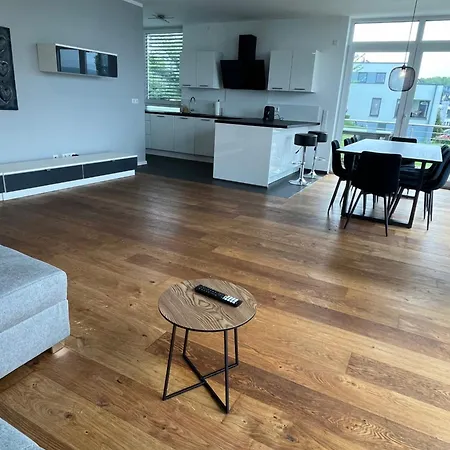 Haus Mit Panoramablick Auf Den Phoenixsee Apartamento *