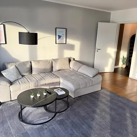 Haus Mit Panoramablick Auf Den Phoenixsee