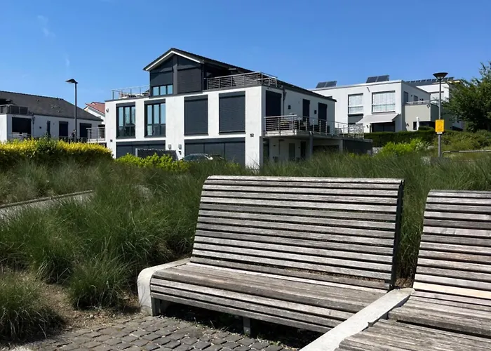 Haus Mit Panoramablick Auf Den Phoenixsee