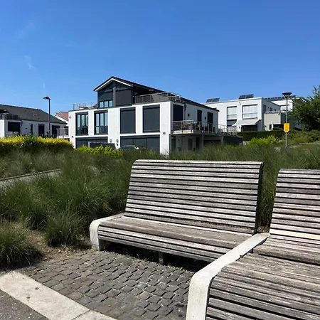 Haus Mit Panoramablick Auf Den Phoenixsee