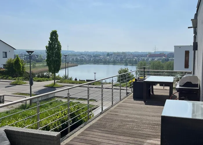 Haus Mit Panoramablick Auf Den Phoenixsee Dortmund