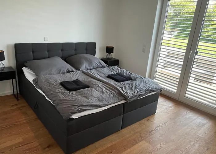 Haus Mit Panoramablick Auf Den Phoenixsee * Dortmund