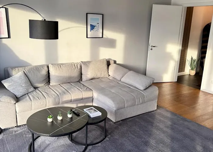 Haus Mit Panoramablick Auf Den Phoenixsee